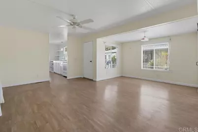 2130 Sunset Drive #104, Vista, CA 92081 - Photo 2