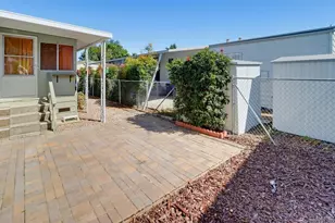 2130 Sunset Dr, Vista, CA 92081 - Photo 28
