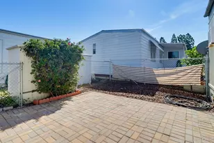 2130 Sunset Dr, Vista, CA 92081 - Photo 30
