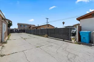 1525-27 S 42nd St, San Diego, CA 92113 - Photo 2