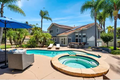 1659 Countryside Drive, Vista, CA 92081 - Photo 2