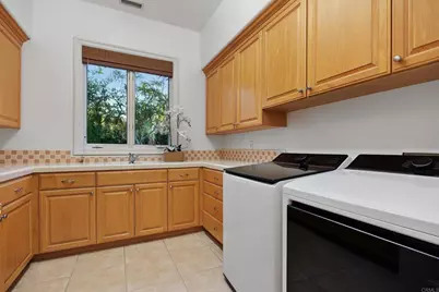 13138 Caminito Mendiola, San Diego, CA 92130 - Photo 46