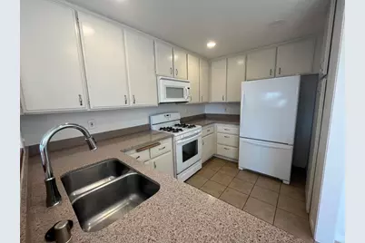 2556 Ocean Cove Dr., Cardiff by the Sea, CA 92007 - Photo 10