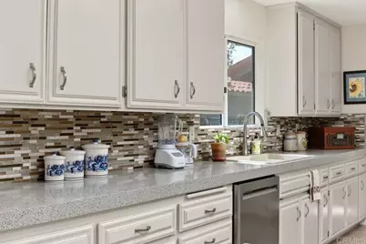 1066 Ridge Heights Drive, Fallbrook, CA 92028 - Photo 14