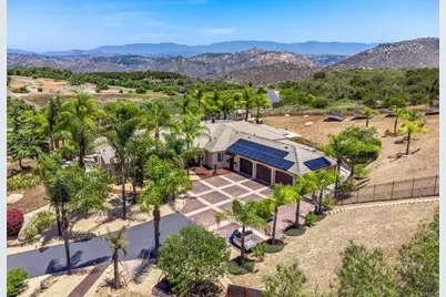 29143 Buckshot Canyon Road, Escondido, CA 92026 - Photo 2