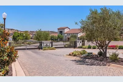 7945 Lusardi Creek Lane, San Diego, CA 92127 - Photo 54