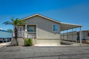 107 Shirle Ln, Oceanside, CA 92058 - Photo 4