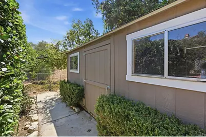 5625 Lake Vista Drive, Bonsall, CA 92003 - Photo 34