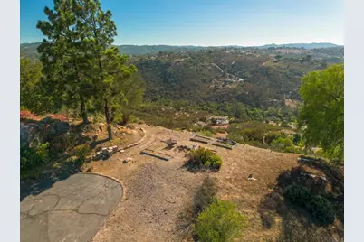 13703 Little Pond Road, Valley Center, CA 92082 - Photo 72