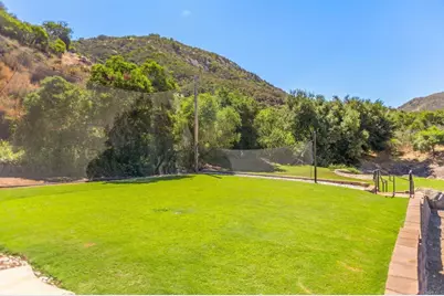 8975 Lawrence Welk Drive #7, Escondido, CA 92026 - Photo 48