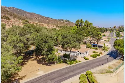8975 Lawrence Welk Drive #7, Escondido, CA 92026 - Photo 36