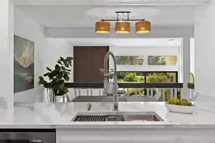 2505 Navarra Dr, Carlsbad, CA 92009 - Photo 6