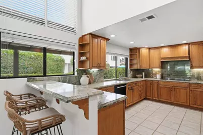 624 Camino Catalina, Solana Beach, CA 92075 - Photo 8