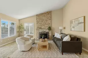 1356 Black Hawk Glen, Escondido, CA 92029 - Photo 18