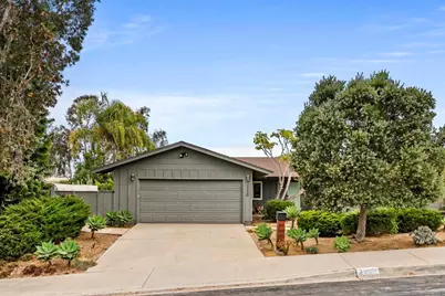 2220 Nob Hill, Carlsbad, CA 92008 - Photo 2