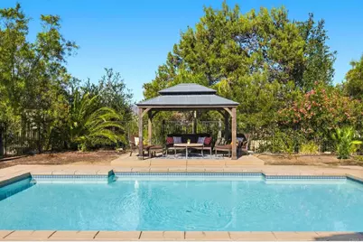 399 Amparo Dr, Escondido, CA 92025 - Photo 14