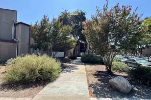 5473 Adobe Falls Rd, San Diego, CA 92120 - Photo 20