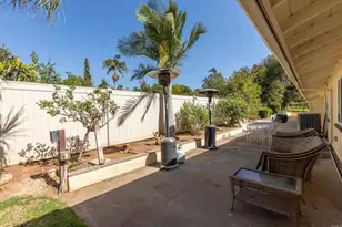 2125 Walnut Ln, Vista, CA 92084 - Photo 46