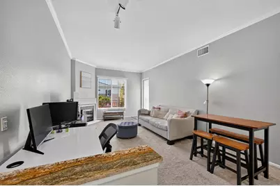12362 Carmel Country Road #G305, San Diego, CA 92130 - Photo 2