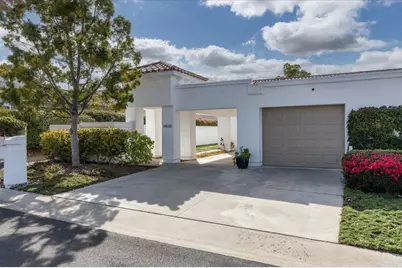 4925 Icaria Way, Oceanside, CA 92056 - Photo 2