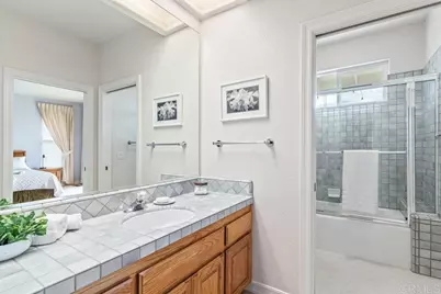 4327 Hollyhill Road, Vista, CA 92084 - Photo 26