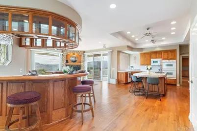 4327 Hollyhill Road, Vista, CA 92084 - Photo 6