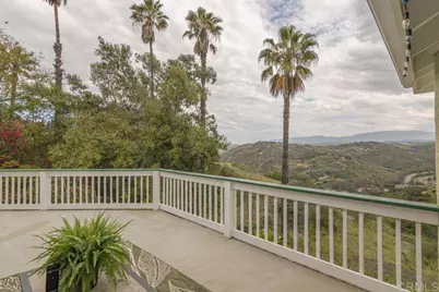 4327 Hollyhill Road, Vista, CA 92084 - Photo 18