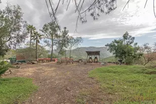 4327 Hollyhill Rd, Vista, CA 92084 - Photo 42