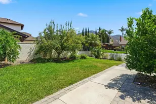 7266 Arpege Rd, San Diego, CA 92119 - Photo 4