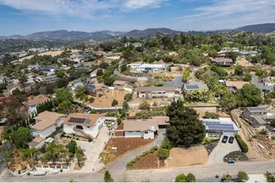 2430 Sunflower, Vista, CA 92083 - Photo 30