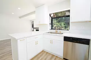 41614 Zinfandel Ave, Temecula, CA 92591 - Photo 4