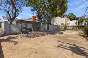 6325 Malcolm Dr, San Diego, CA 92115 - Photo 22