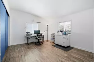 6493 Friendly Pl, Carlsbad, CA 92011 - Photo 26