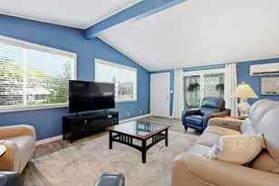 6493 Friendly Pl, Carlsbad, CA 92011 - Photo 20