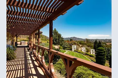 4241 Via El Dorado, Fallbrook, CA 92028 - Photo 36