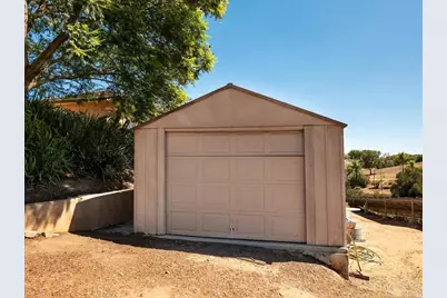 4241 Via El Dorado, Fallbrook, CA 92028 - Photo 50