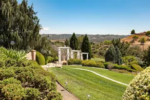 4241 Via El Dorado, Fallbrook, CA 92028 - Photo 48