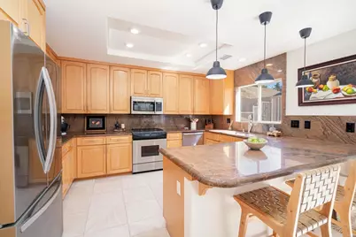 7564 Romeria St, Carlsbad, CA 92009 - Photo 10