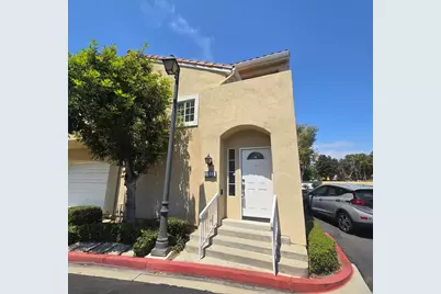 2313 Paseo Circulo, Tustin, CA 92782 - Photo 2