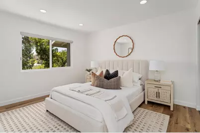 5555 Caminito Marrisa, La Jolla, CA 92037 - Photo 34