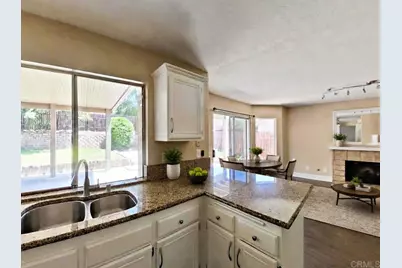 24436 Sagecrest Circle, Murrieta, CA 92562 - Photo 16