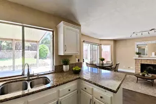 24436 Sagecrest Cir, Murrieta, CA 92562 - Photo 16