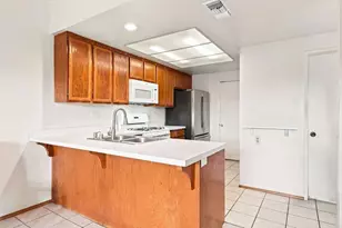 2411 Manzana Way, San Diego, CA 92139 - Photo 12