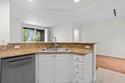 4155 Executive Drive #E307, La Jolla, CA 92037 - Photo 20