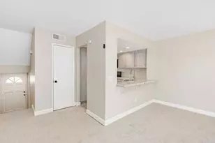 10013 Paseo Montril, San Diego, CA 92129 - Photo 20