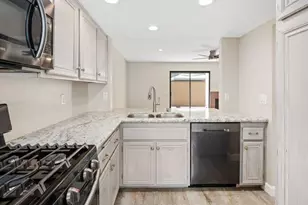 10013 Paseo Montril, San Diego, CA 92129 - Photo 18