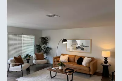 8012 Camino Huerta, San Diego, CA 92122 - Photo 4