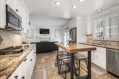 975 Rose Arbor Drive, San Marcos, CA 92078 - Photo 8