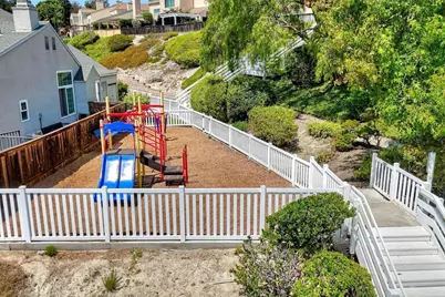 4545 Essex Court, Carlsbad, CA 92010 - Photo 48