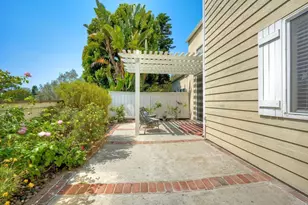4545 Essex Ct, Carlsbad, CA 92010 - Photo 36